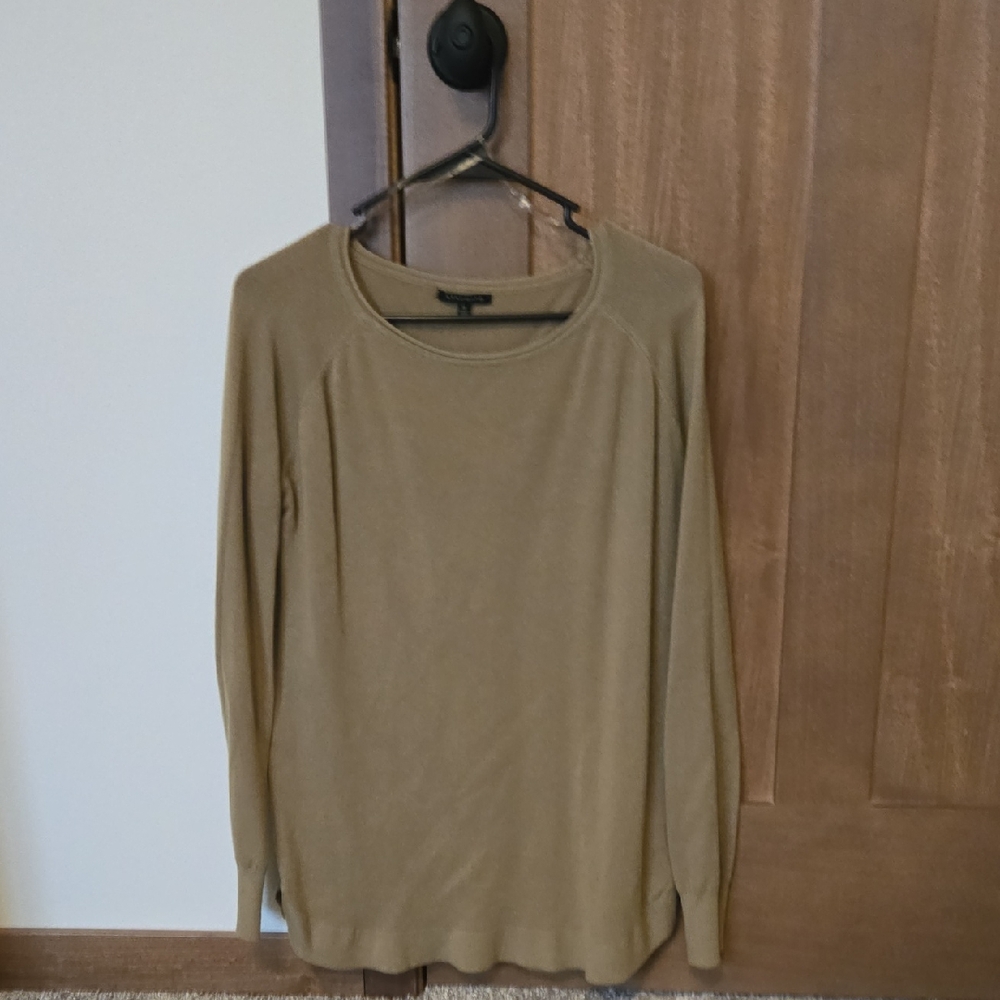 Staccato Olive Long Sleeve Crewneck Top